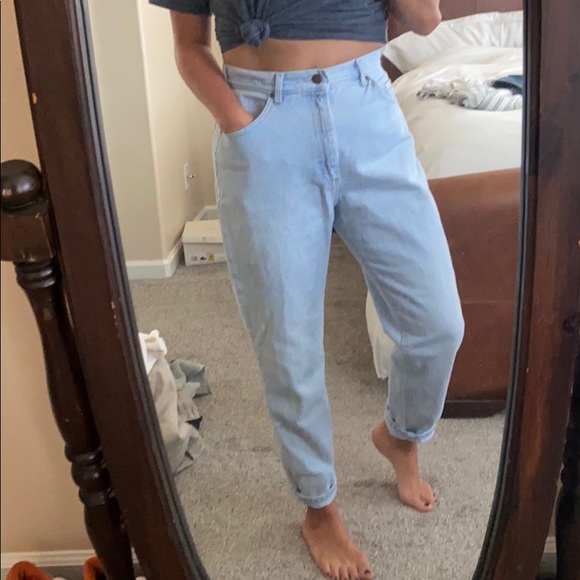 LEE Light Wash Jeans - Picture 7 of 8